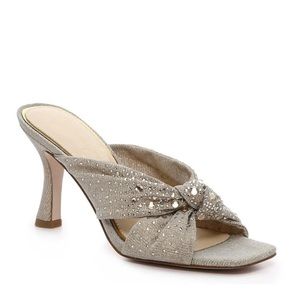 JESSICA SIMPSON RHINESTONE 
MAYXIE 2 SANDAL, Size 7